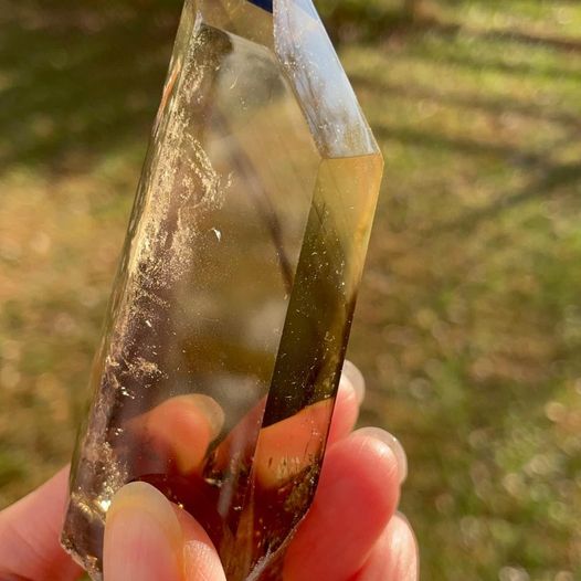 🏔Phantom Citrine Quartz Tower 10cm Tall🏔